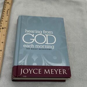 Hearing from God Each Morning-365 Daily Devotions by: Joyce Meyer
